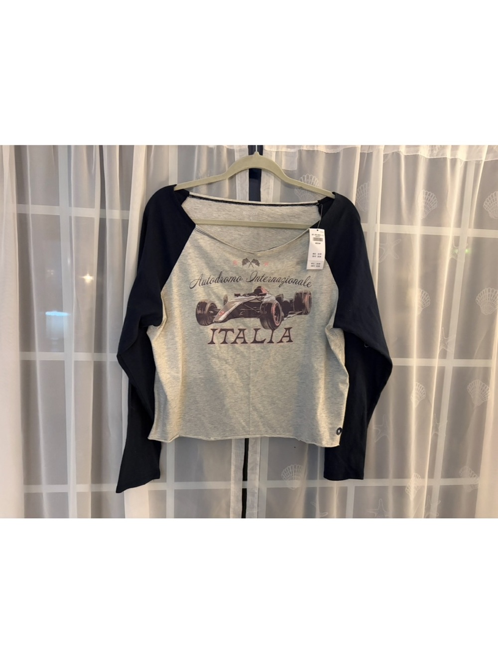 Hollister Italia Raglan Long Sleeve Top - Gray & Black